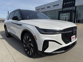 New 2025 Lincoln Nautilus Reserve w/ Jet Appearance Package image 1