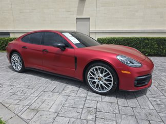 Used 2023 Porsche Panamera 4 image 1