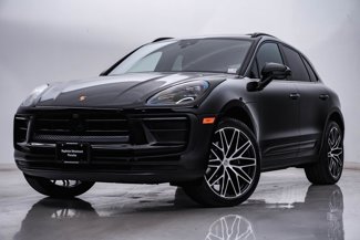 Certified 2024 Porsche Macan image 1