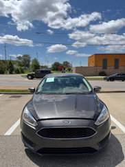 Used 2017 Ford Focus SE image 1