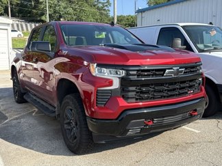 Used 2024 Chevrolet Silverado 1500 LT Trail Boss w/ Convenience Package II image 1
