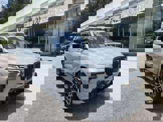New 2026 BMW X7 M60i image 1