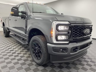 New 2025 Ford F350 Lariat image 1