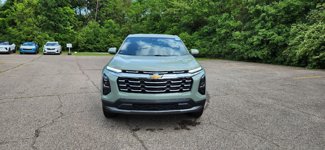 New 2026 Chevrolet Equinox LT w/ Convenience Package II image 1