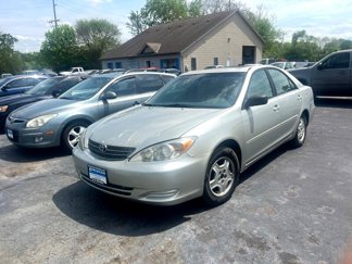 Used 2002 Toyota Camry LE image 1