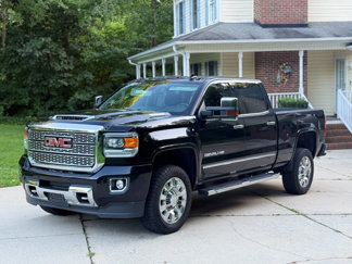 Used 2019 GMC Sierra 2500 Denali w/ Duramax Plus Package image 1