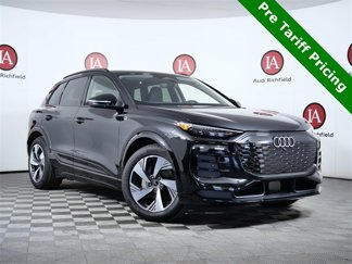 New 2025 Audi Q6 e-tron Prestige image 1