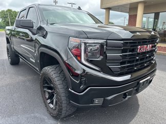 Used 2023 GMC Sierra 1500 Elevation image 1