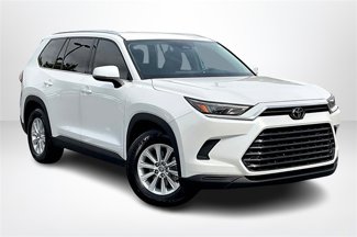Used 2024 Toyota Grand Highlander XLE image 1