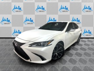 Used 2022 Lexus ES 300h w/ Premium Package image 1