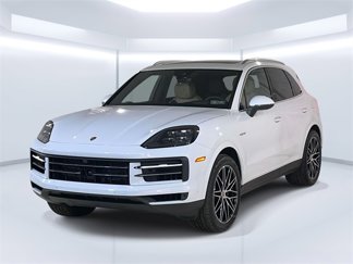 New 2025 Porsche Cayenne E-Hybrid image 1