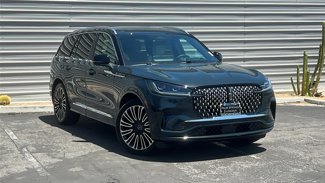 New 2025 Lincoln Aviator Black Label image 1