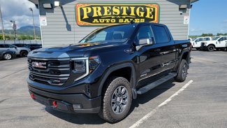 Used 2024 GMC Sierra 1500 AT4 w/ AT4 Preferred Package image 1