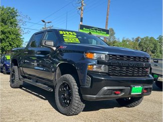 Used 2021 Chevrolet Silverado 1500 Custom Trail Boss w/ LPO, Dark Essentials Package image 1