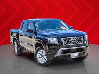 Used 2022 Nissan Frontier SV image 1