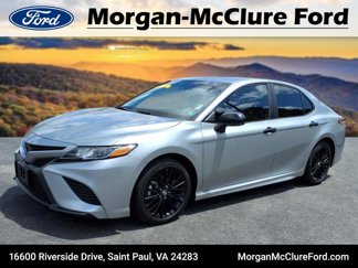 Used 2020 Toyota Camry SE image 1