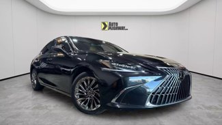 Used 2024 Lexus ES 300h Ultra Luxury image 1