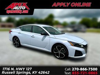 Used 2023 Nissan Altima 2.5 SR image 1