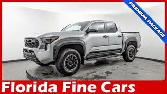 Used 2024 Toyota Tacoma TRD Off-Road image 1