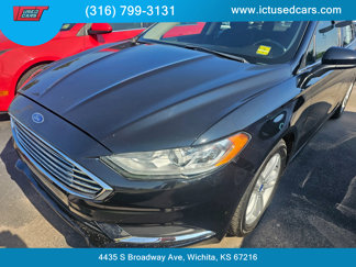 Used 2018 Ford Fusion SE image 1