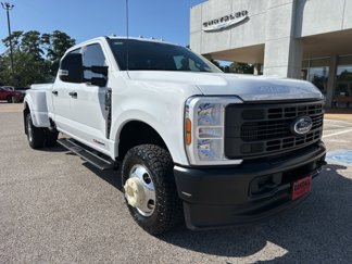 Used 2024 Ford F350 XL w/ FX4 Off-Road Package image 1
