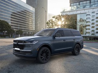 New 2025 Lincoln Navigator Reserve w/ Jet Appearance Package image 1