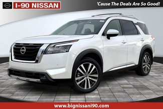 New 2025 Nissan Pathfinder Platinum image 1