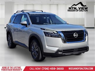 New 2025 Nissan Pathfinder SV image 1