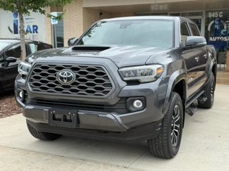 Used 2022 Toyota Tacoma TRD Sport image 1