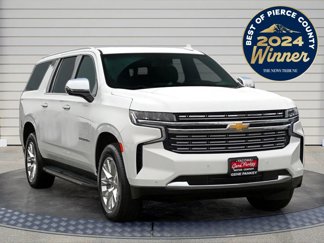 Used 2023 Chevrolet Suburban Premier image 1
