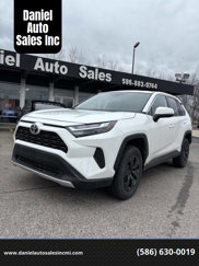 Used 2024 Toyota RAV4 LE image 1