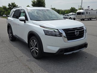 New 2025 Nissan Pathfinder Platinum image 1