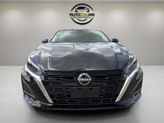 Used 2025 Nissan Altima 2.5 SV image 1