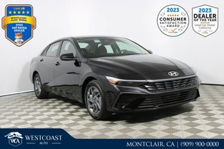 Used 2025 Hyundai Elantra Blue image 1