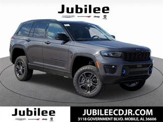New 2025 Jeep Grand Cherokee Trailhawk image 1