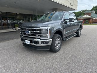 New 2025 Ford F250 Lariat w/ Chrome Package image 1