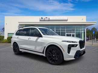 New 2026 BMW X7 M60i image 1
