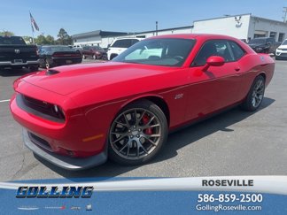 Used 2016 Dodge Challenger SRT image 1