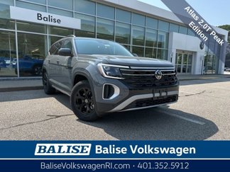 New 2025 Volkswagen Atlas Peak Edition SE image 1