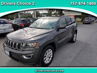 Used 2021 Jeep Grand Cherokee Laredo image 1