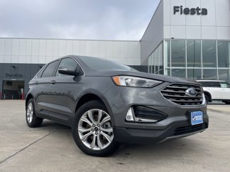 Used 2024 Ford Edge Titanium image 1