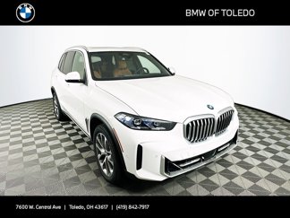 New 2025 BMW X5 xDrive40i w/ Parking Assistance Package image 1