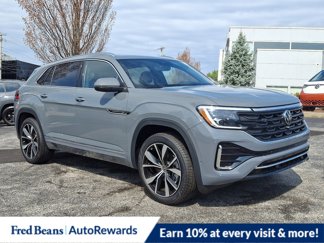 New 2025 Volkswagen Atlas Cross Sport SEL Premium R-Line image 1