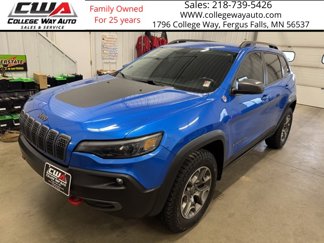 Used 2020 Jeep Cherokee Trailhawk image 1