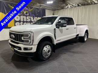 Used 2024 Ford F450 Platinum image 1