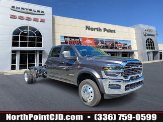 New 2025 RAM 4500 4x4 Crew Cab DRW image 1