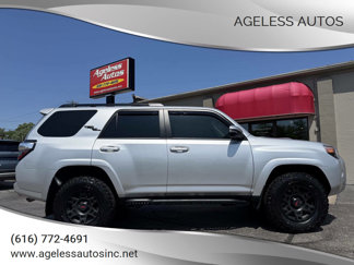 Used 2023 Toyota 4Runner TRD Off-Road Premium image 1