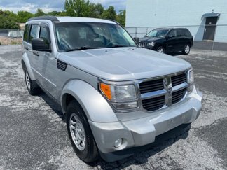 Used 2011 Dodge Nitro SE image 1