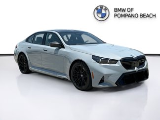 New 2026 BMW M5 w/ Carbon Package image 1