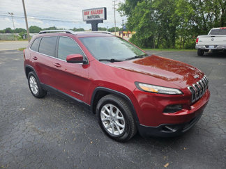 Used 2015 Jeep Cherokee Latitude w/ Cold Weather Group image 1
